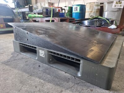 サンキンパレット用　特殊傾斜台